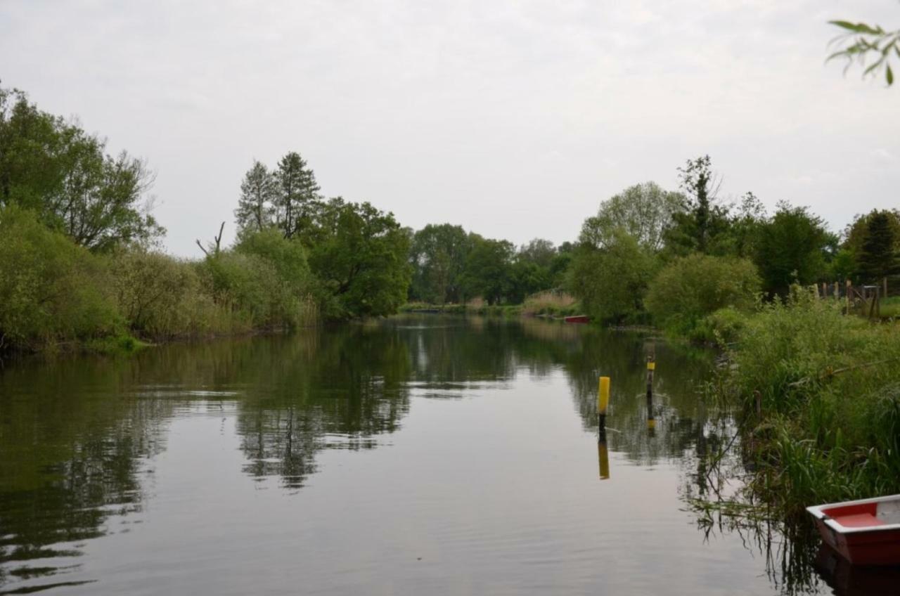 Appartamento Storchennest An Der Spree In Radinkendorf Beeskow Esterno foto